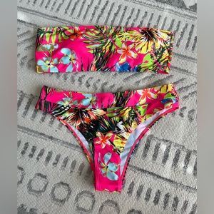 Size Medium, Shein swim suit, NWOT, Hot pink floral